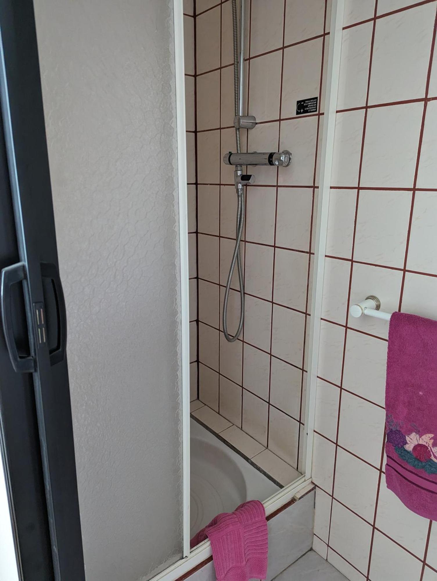 Auberge Des Pins Aubenas Kültér fotó