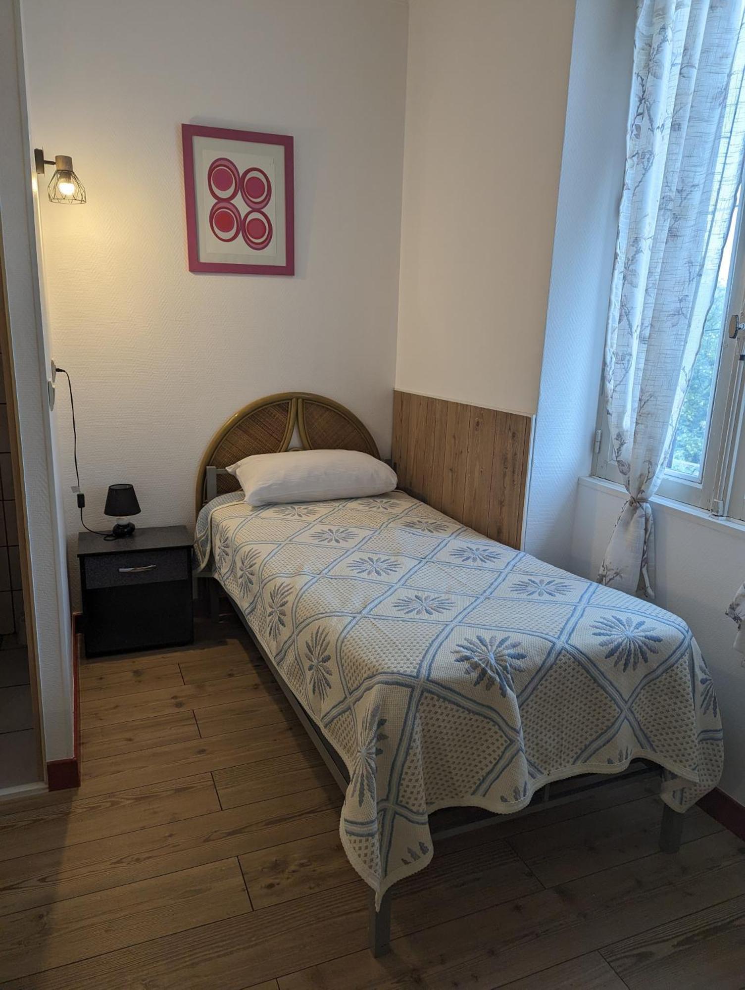 Auberge Des Pins Aubenas Kültér fotó