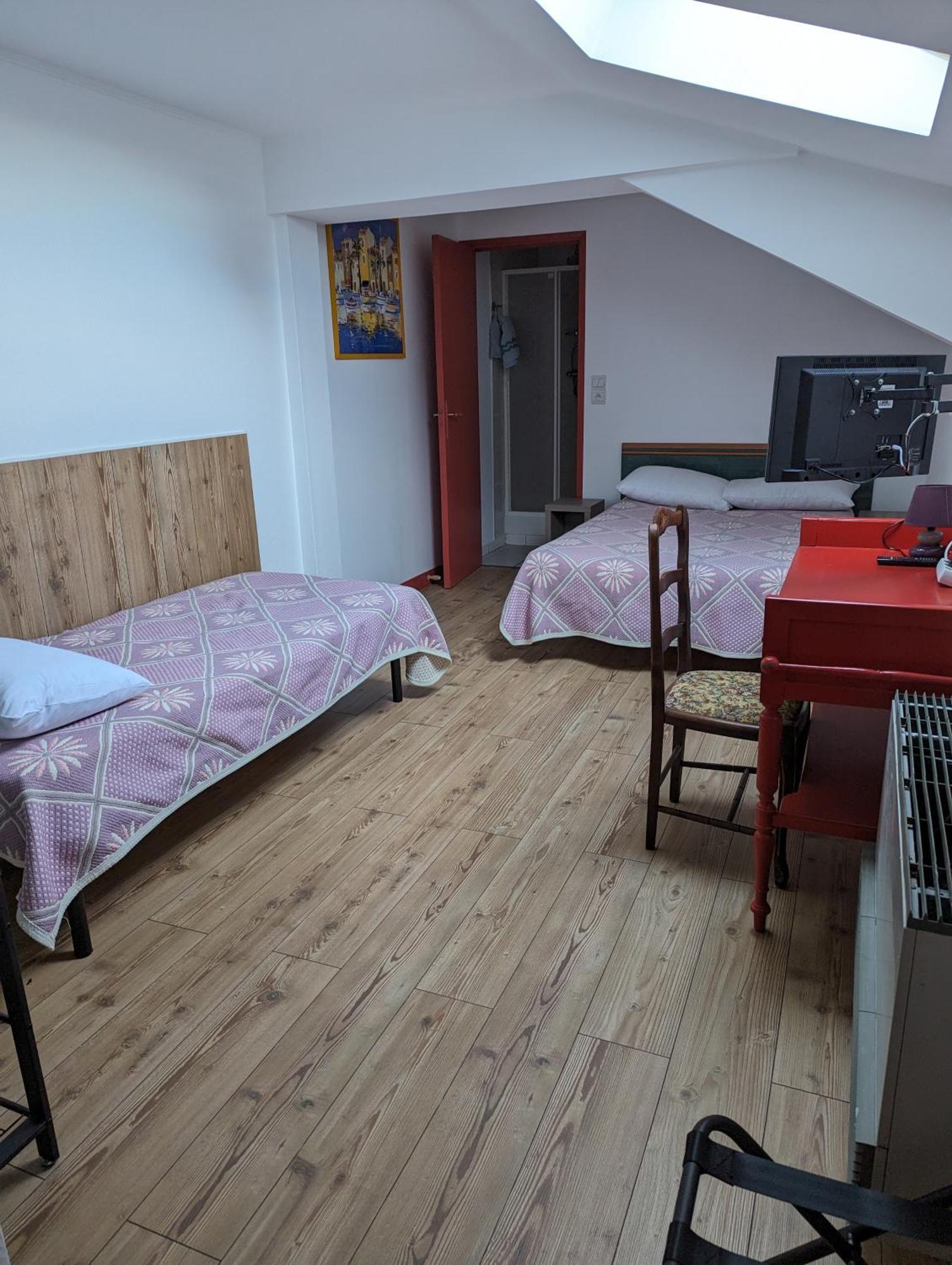 Auberge Des Pins Aubenas Kültér fotó