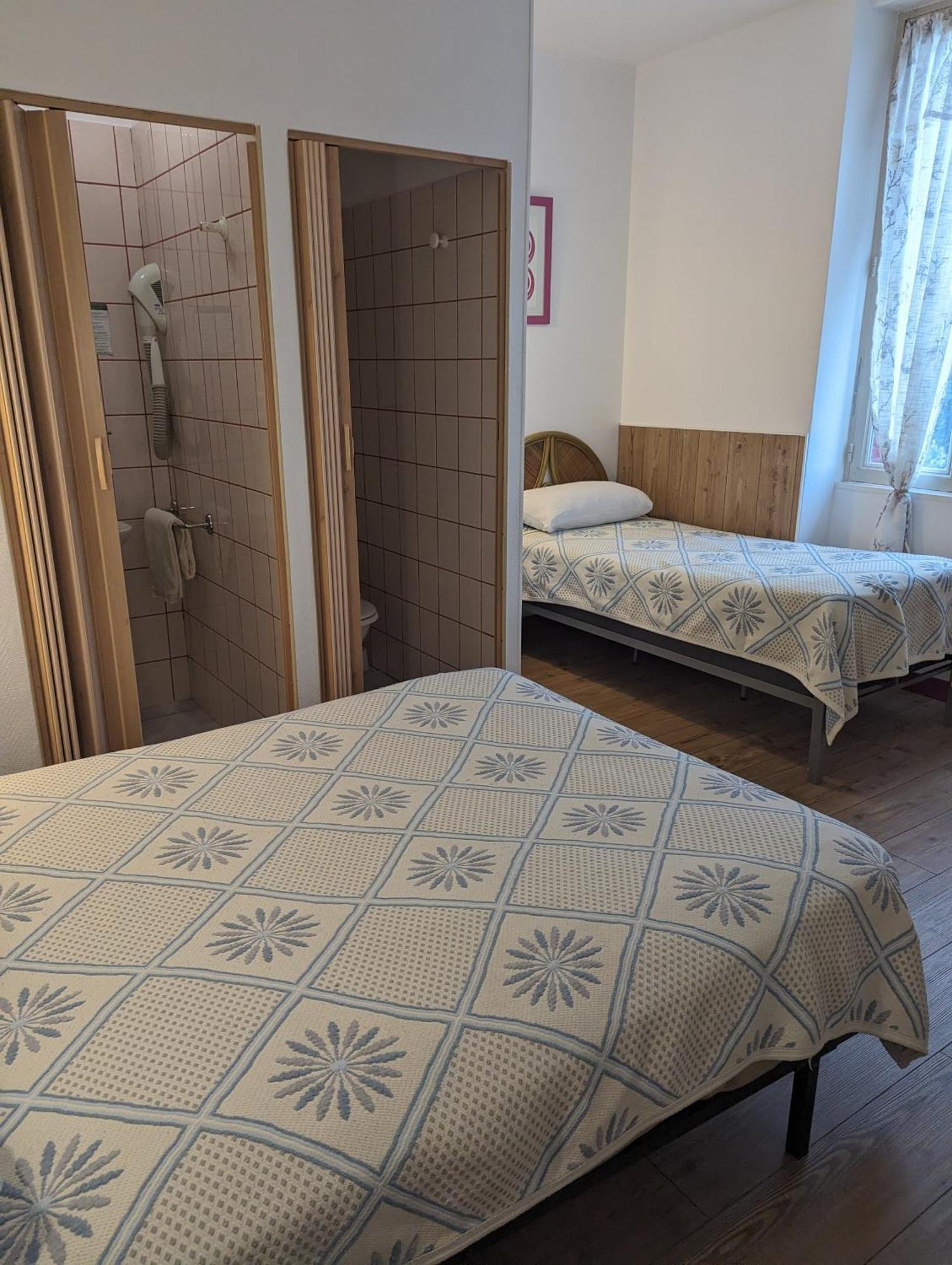 Auberge Des Pins Aubenas Kültér fotó